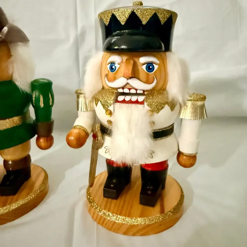 Set of 3 Nutcracker Village Soldiers 2003 Christmas Holiday Decor 7 Inches